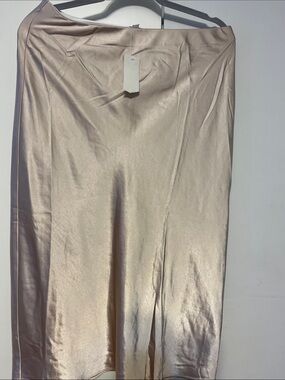 Silky Champagne Midi Skirt - Sleek Satin Finish